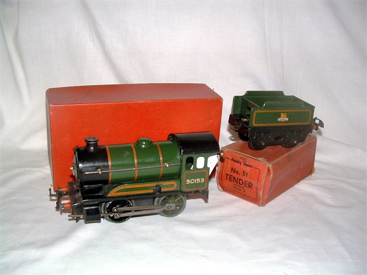 HORNBY 0 Gauge C/W No 51 BR Green 0-4-0 no 50153 and Tender. Serviced 10/2015.