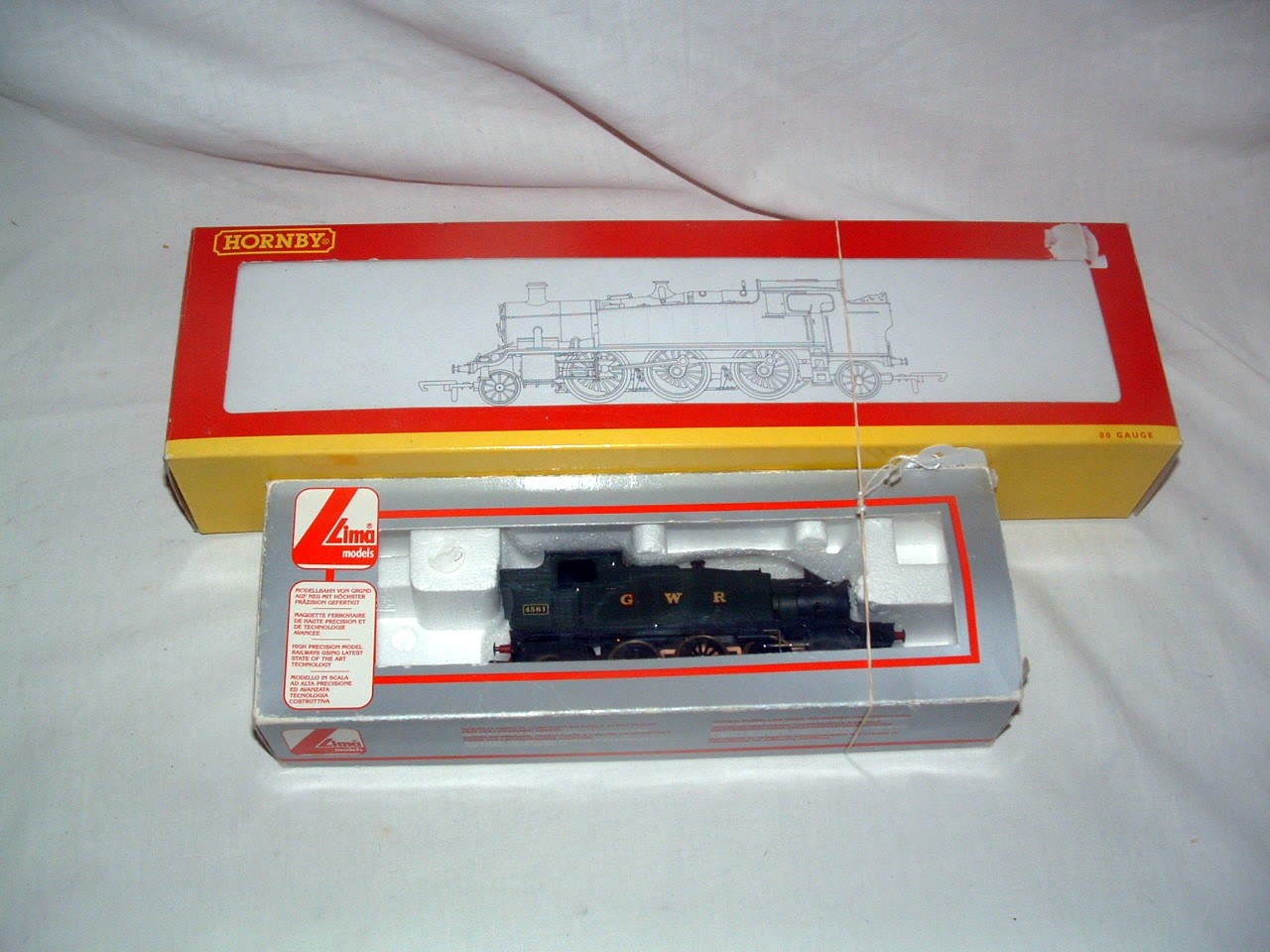 HORNBY and LIMA 2 x Mint GWR Green 2-6-2T's - Hornby R2098 Class 61XX no 6113 (with Instructions in