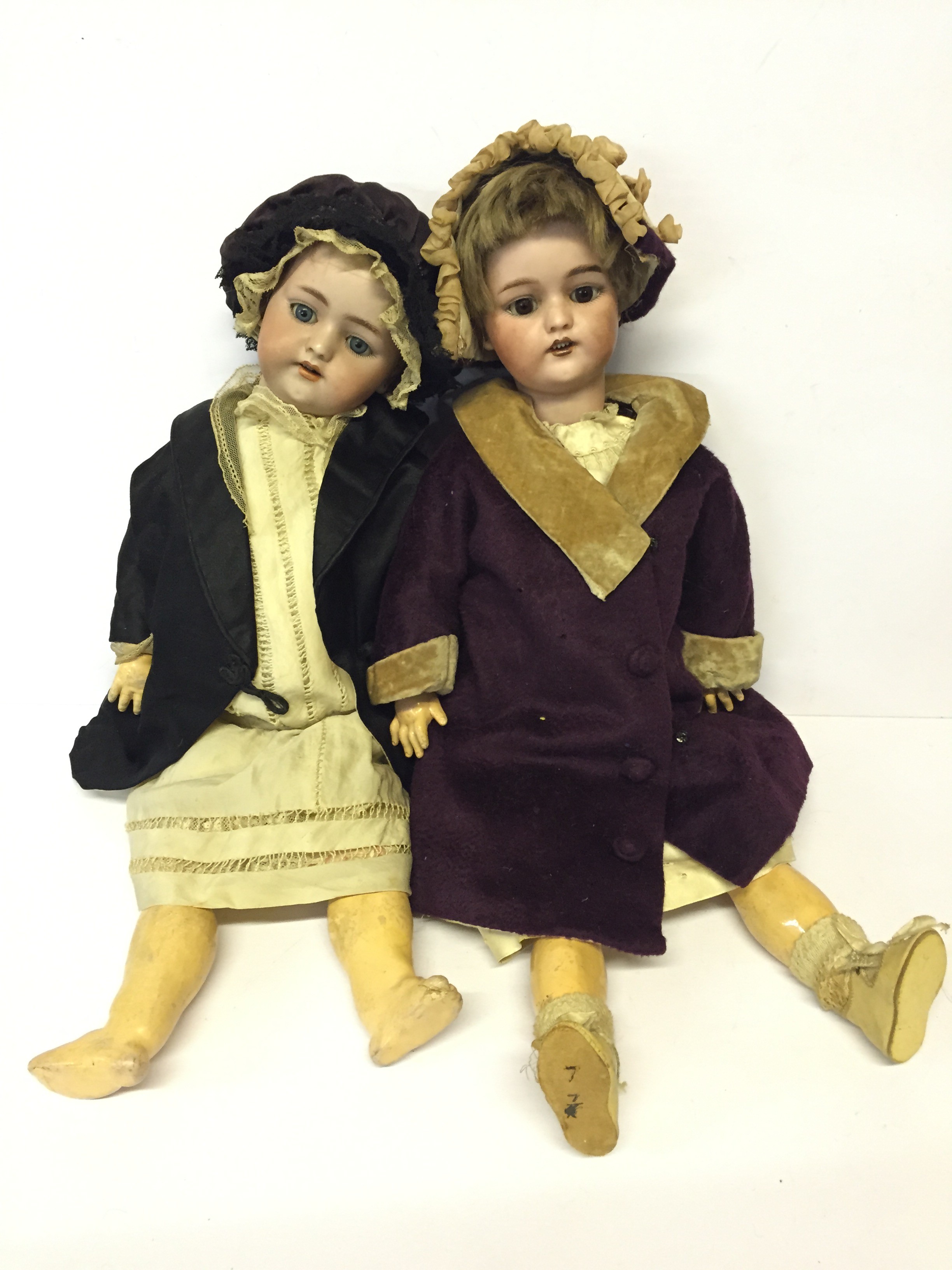 Late 19th/early 20th Century pair of Simon Halbig (Germany) bisque head dolls, - Image 2 of 2