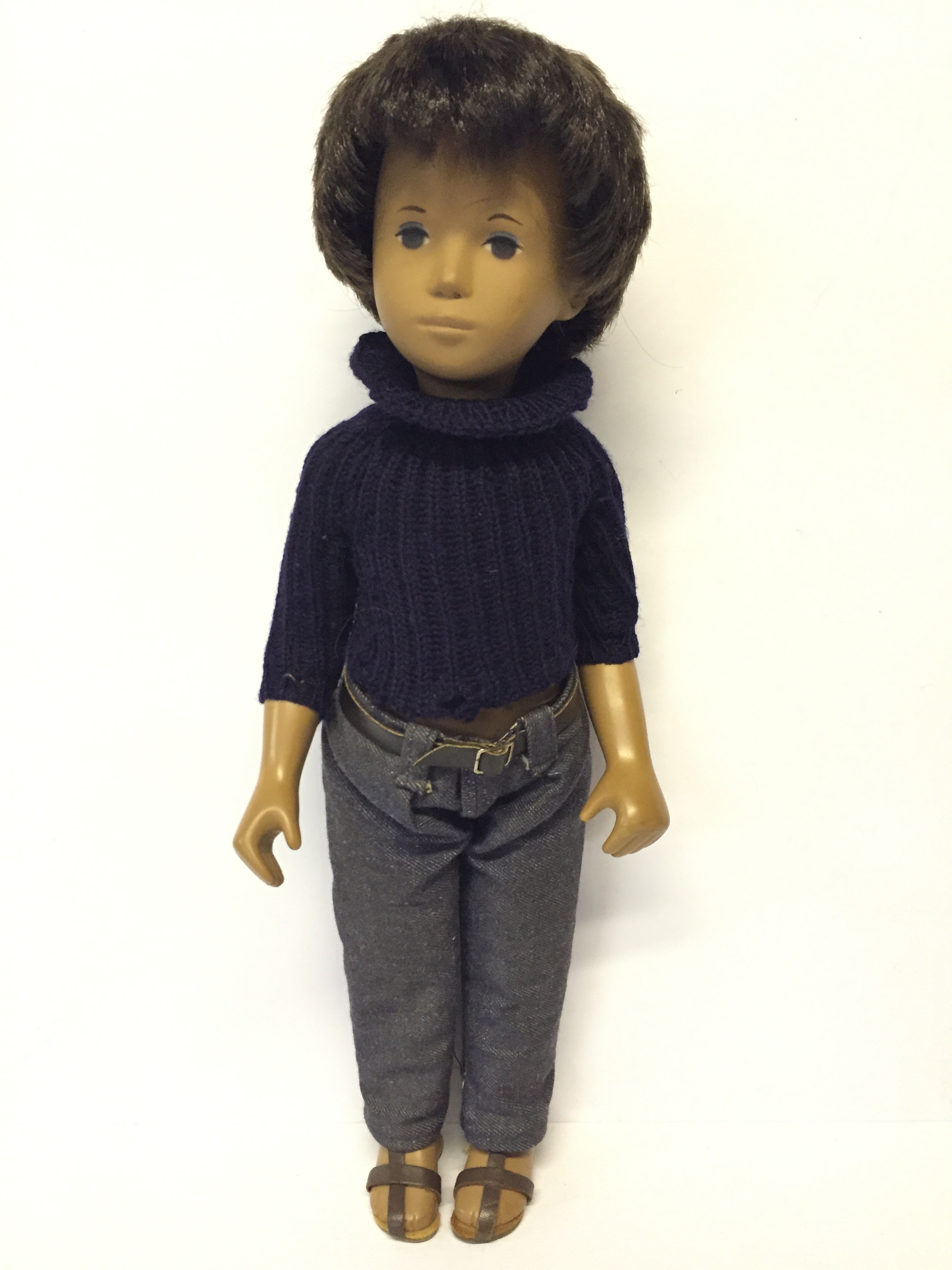 Sasha Gregor doll: vinyl with brunette hair, grey cord to legs and white cord to arms,