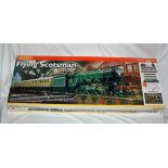 HORNBY R1019 'The Flyng Scotsman' Ready to Run Train Set comprising a LNER Green Class A3 4-6-2
