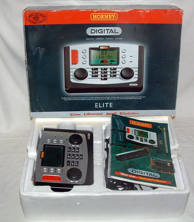 HORNBY R8214 Digital 'Elite' Unit. Good Boxed with Instructions and Addendum Instructions.