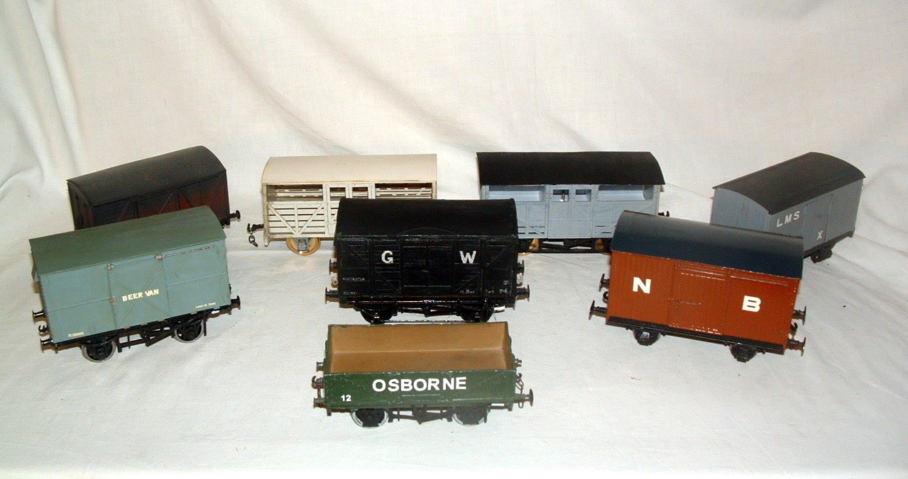 8 x 0 Gauge Wagons built from Aitch and other Kits - mostly Good and made from Plastic Kits with