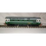 LIMA 0 Gauge 6576 BR Green Class 33 no D6506. Driver in Cab and fitted with sprung scale couplings.