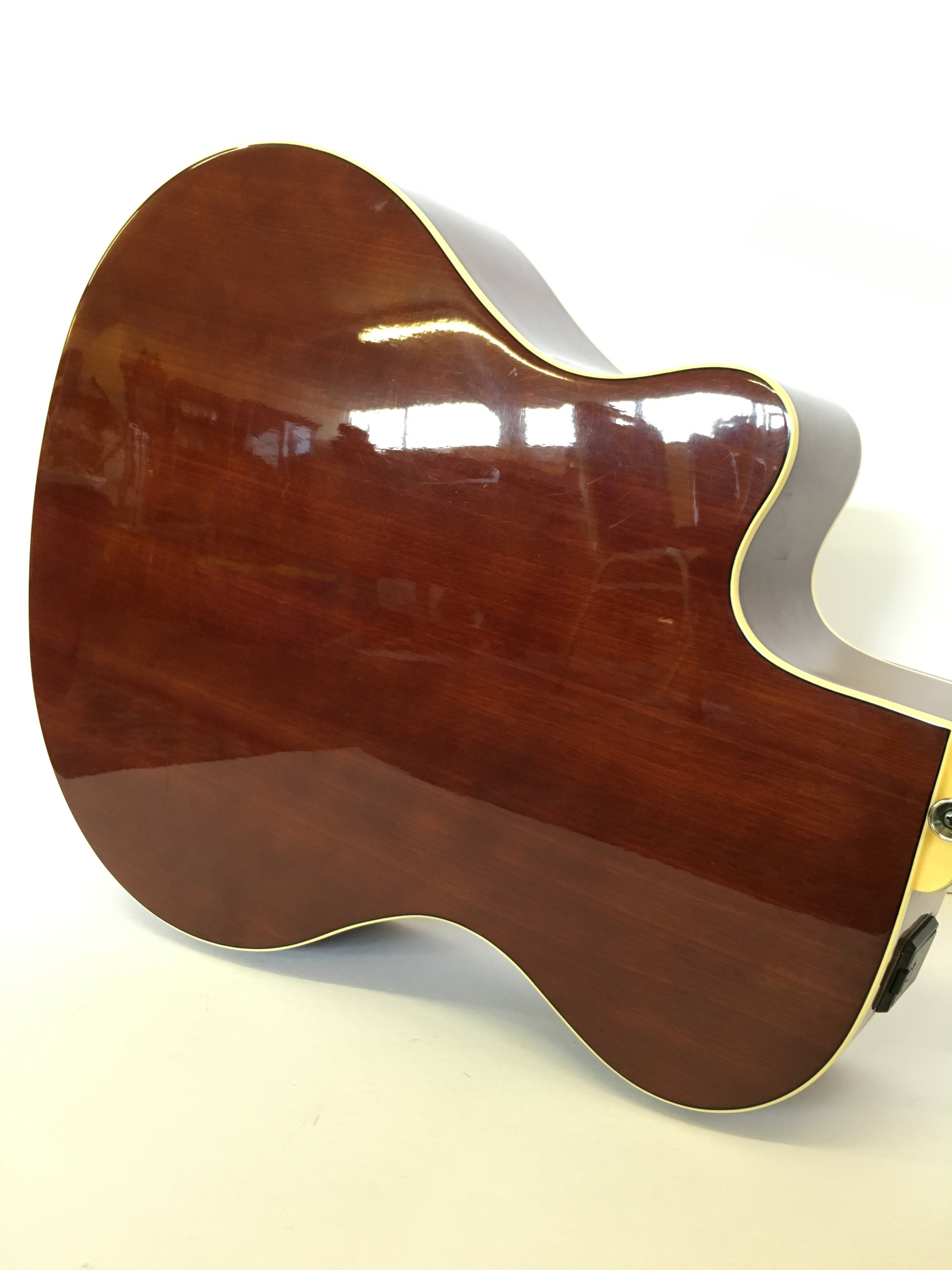 A Yamaha APX5NA six string acoustic guitar (unstrung) with electric