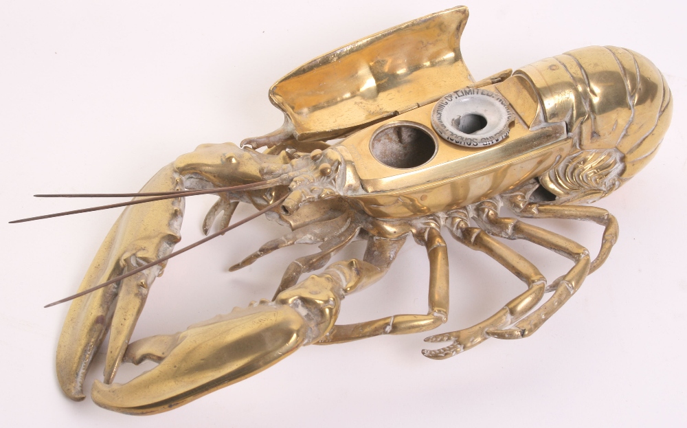 Brass Lobster Ink Well, being a fine detailed example, middle section of shell can be lifted - Image 3 of 4