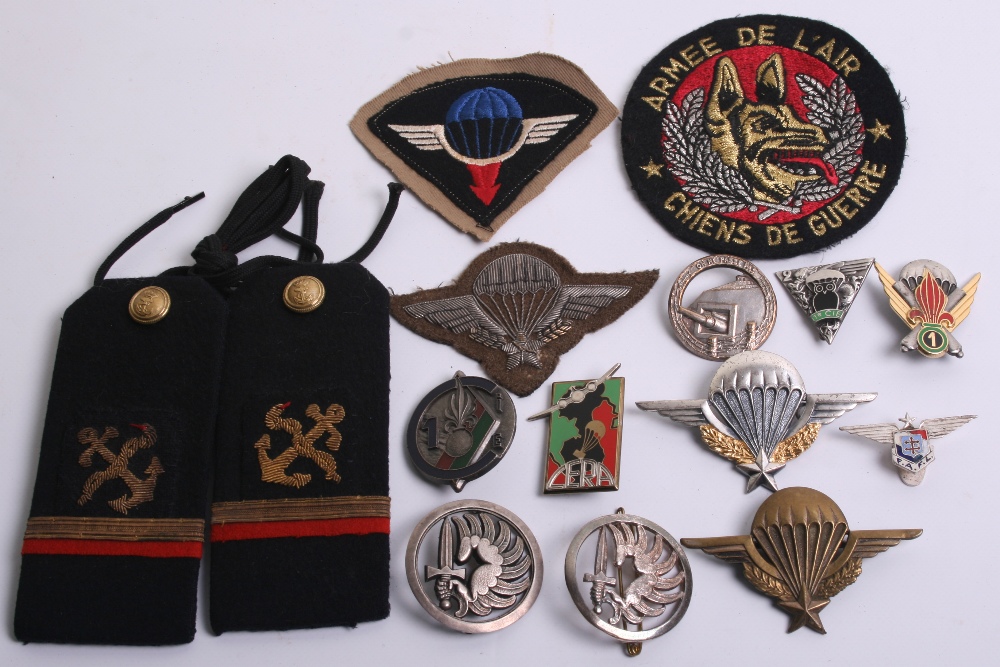 French Foreign Legion and Airborne Badges consisting of bullion parachute qualification wing on