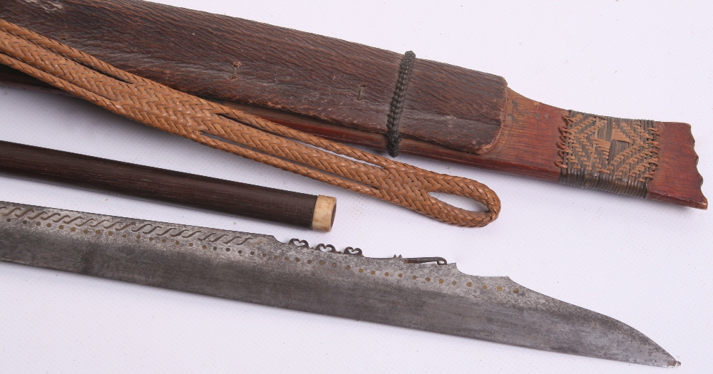 Borneo Head Hunter's Sword Mandau, 20th century, blade inlaid with long row of brass S-shaped - Image 5 of 5