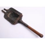 WW1 German / Austrian Entrenching Tool complete with its leather cradle. Leather cradle has both