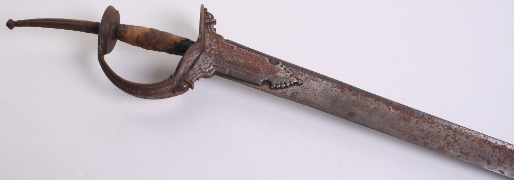 Indian 18th Century Sword Khanda, single edge blade 37" with fuller, iron hilt of conventional - Image 2 of 4