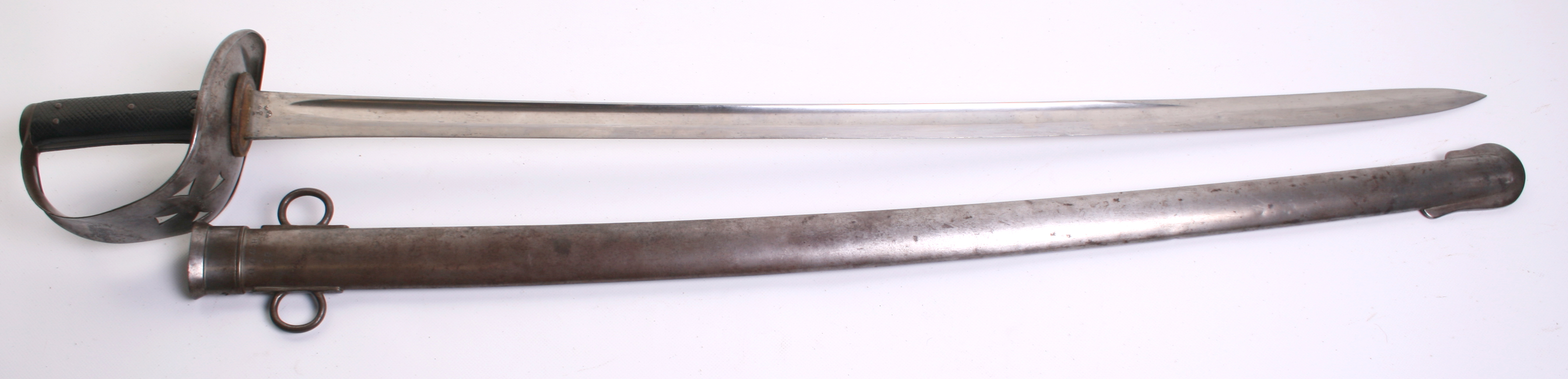 British 1885 Pattern Trooper's Sword of the Queen's Own Cameron Highlanders, Blade 33" etched ‘ - Image 5 of 5