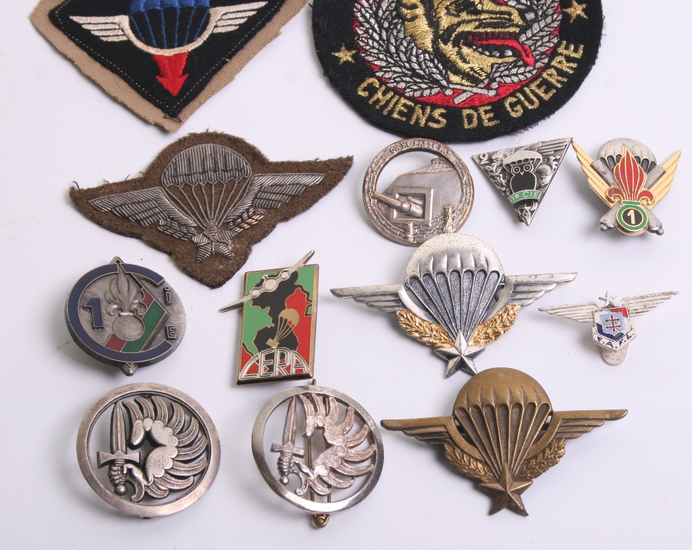 French Foreign Legion and Airborne Badges consisting of bullion parachute qualification wing on - Image 2 of 4