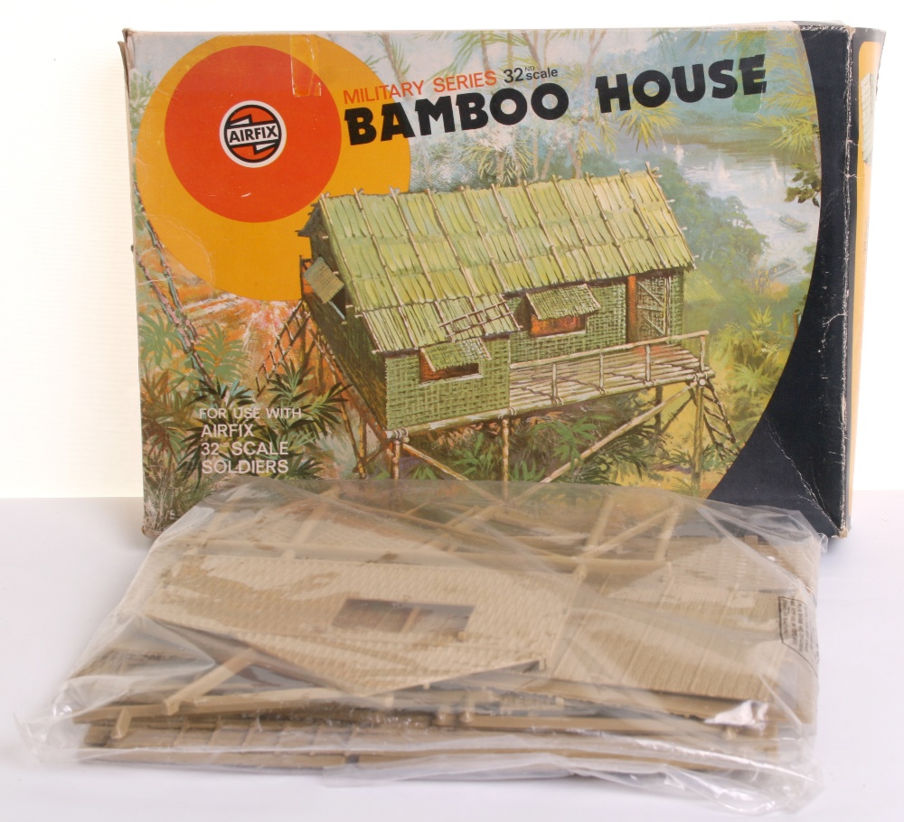 Scarce Airfix Bamboo House 1/32nd scale ,snap together realistic building contents are in mint