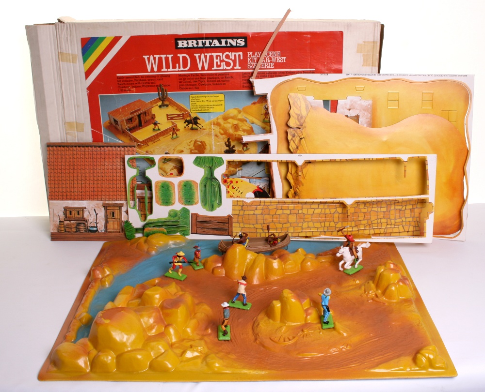 Britains Boxed 7611 Wild West Play Scene, vacuum base, pre cut card ranch house, with Corral , - Image 2 of 2