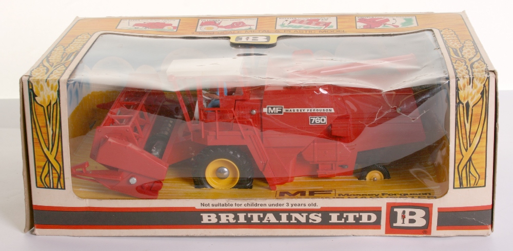 Britain’s 9570 Massey Ferguson Combine Harvester, 1:32nd scale metal & plastic model, in 1st issue