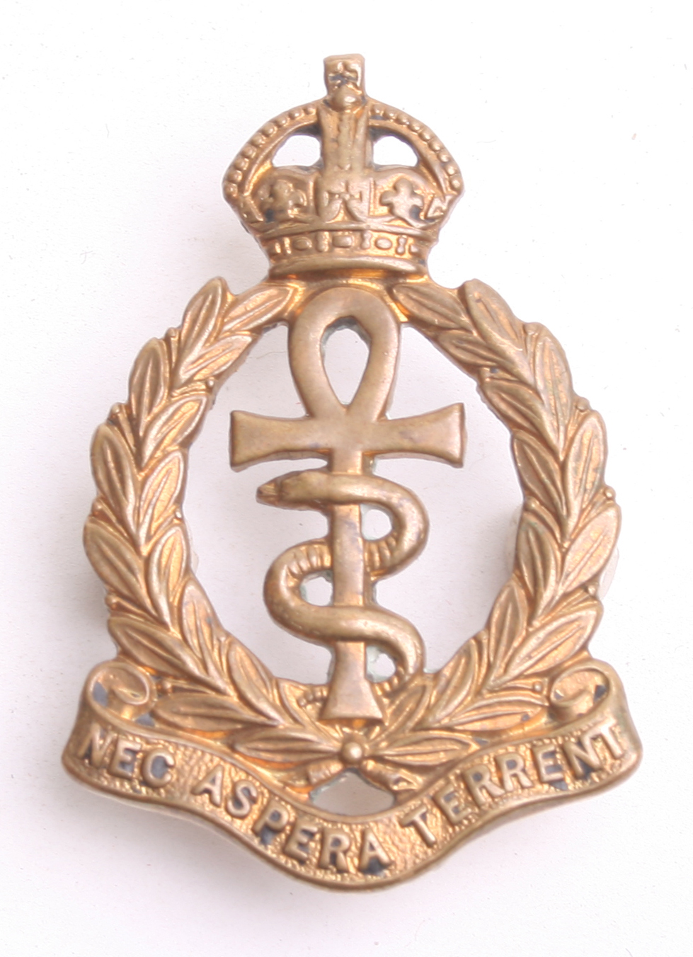 1918 RAF Medical Officers Collar Badge in gilt metal with two lug fittings on the reverse. J R GAUNT