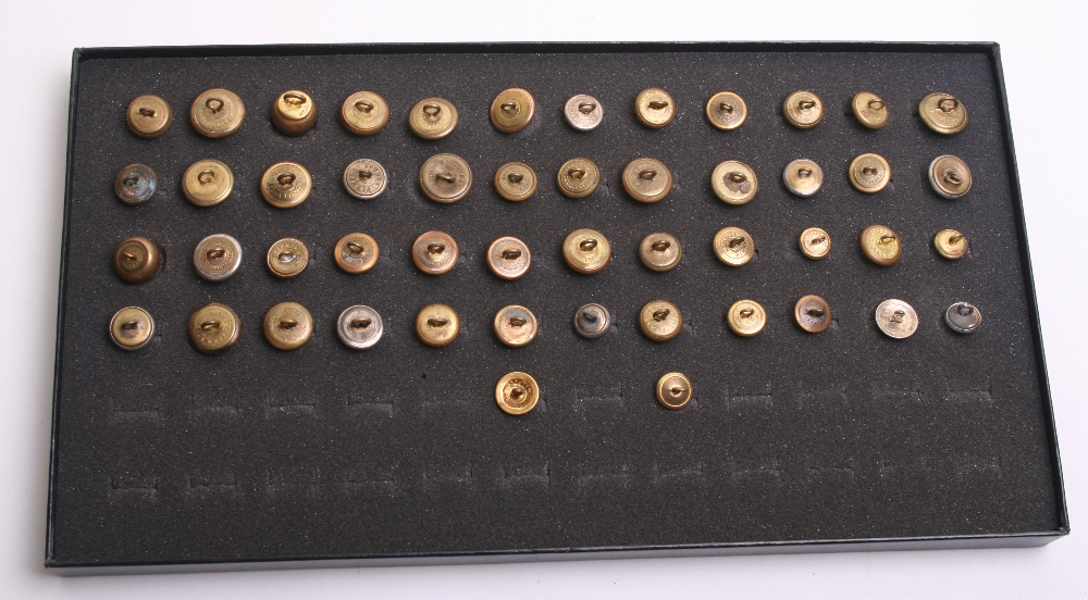Selection of Cavalry and Yeomanry Regimental Buttons, all being small types and of various regiments - Image 2 of 2
