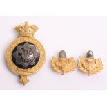 Victorian Cheshire Regiment Officers Glengarry Badge and Collar Badges, gilt crowned garter with