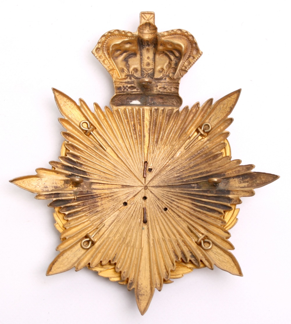 Victorian Welsh Regiment Officers Home Service Helmet Plate, gilt crowned star with laurel wreath - Image 2 of 2