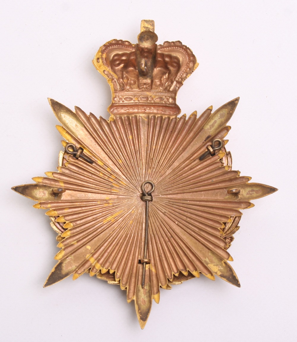Victorian Royal Berkshire Regiment Officers Home Service Helmet Plate, gilt crowned star with laurel - Image 2 of 2