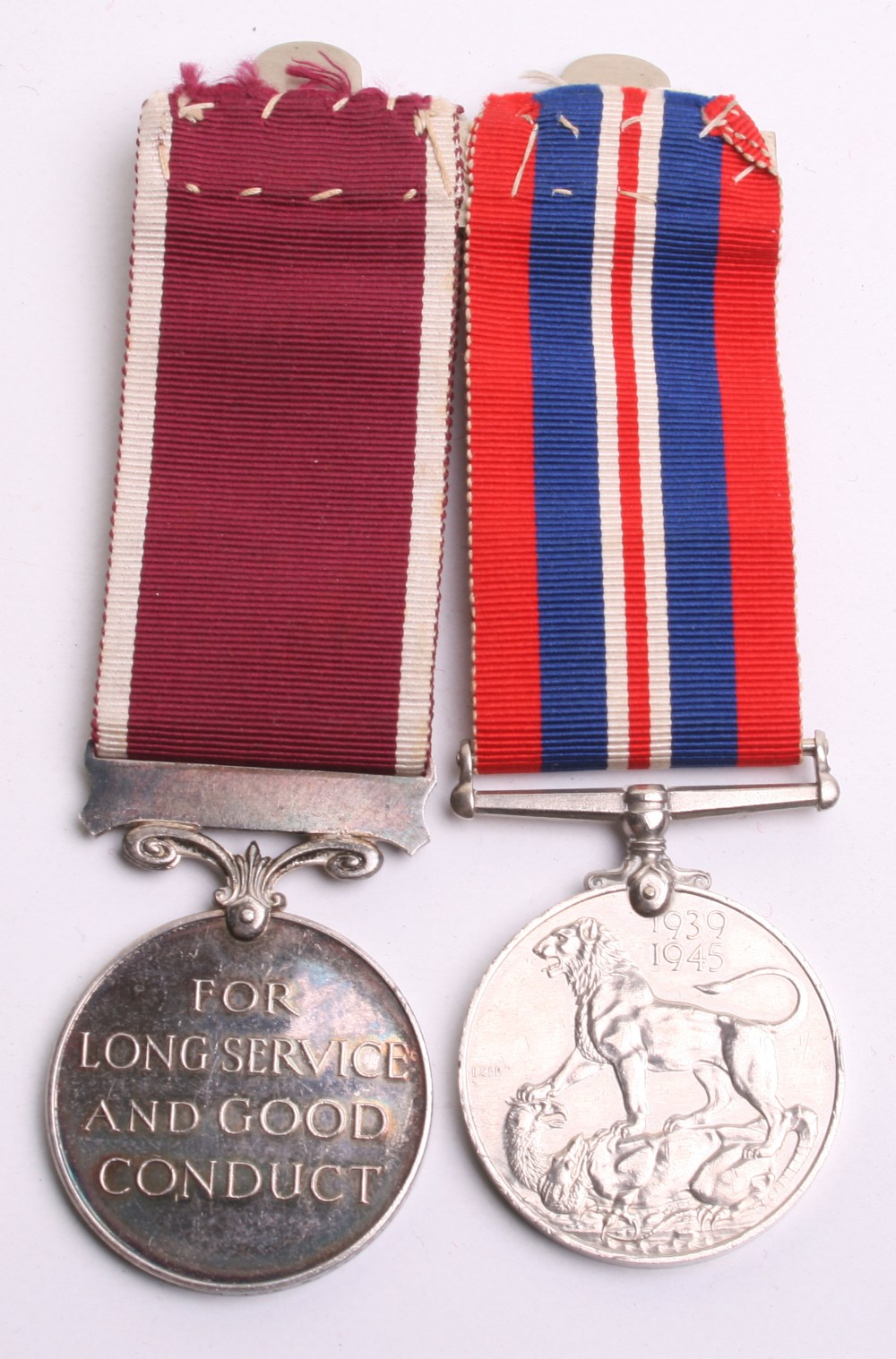 Woman’s Royal Army Corps (WRAC) Medal Pair, consisting of 1939-45 War medal and EIIR Regular Army - Image 2 of 3