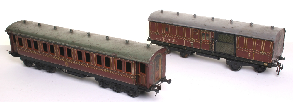 Bassett-Lowke gauge I LMS Dining car and Post Office mail van, maroon livery, 12-wheel bogie - Image 2 of 2