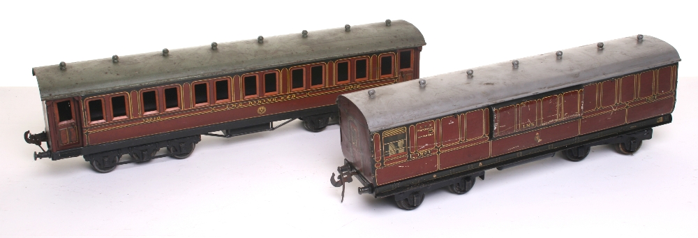 Bassett-Lowke gauge I LMS Dining car and Post Office mail van, maroon livery, 12-wheel bogie