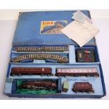 Hornby Dublo EDP2 Duchess of Atholl passenger train set, boxed set containing 4-6-2 Duchess of