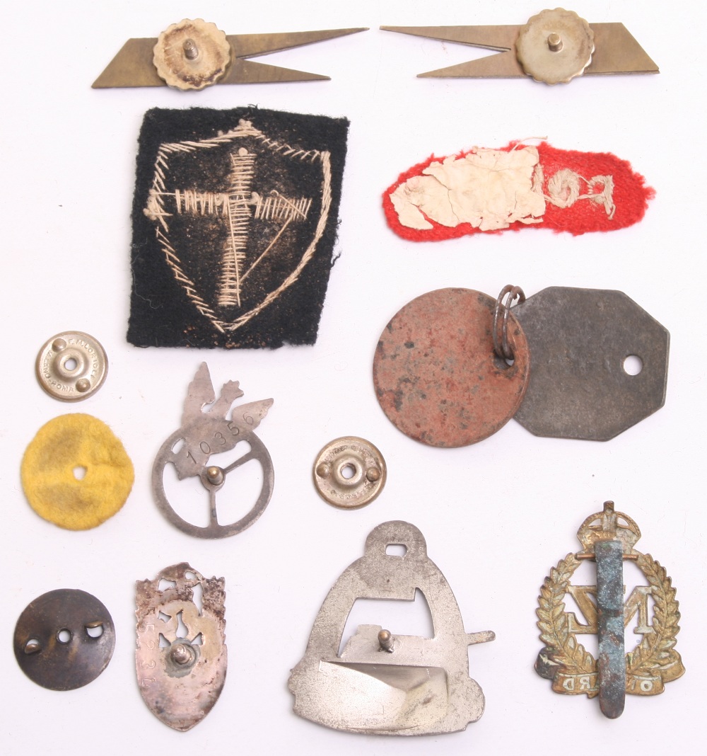 WW2 Polish Badge & Insignia Grouping of Bronislaw Jankowski 7th Armoured Regiment, consisting of 2nd - Image 2 of 2