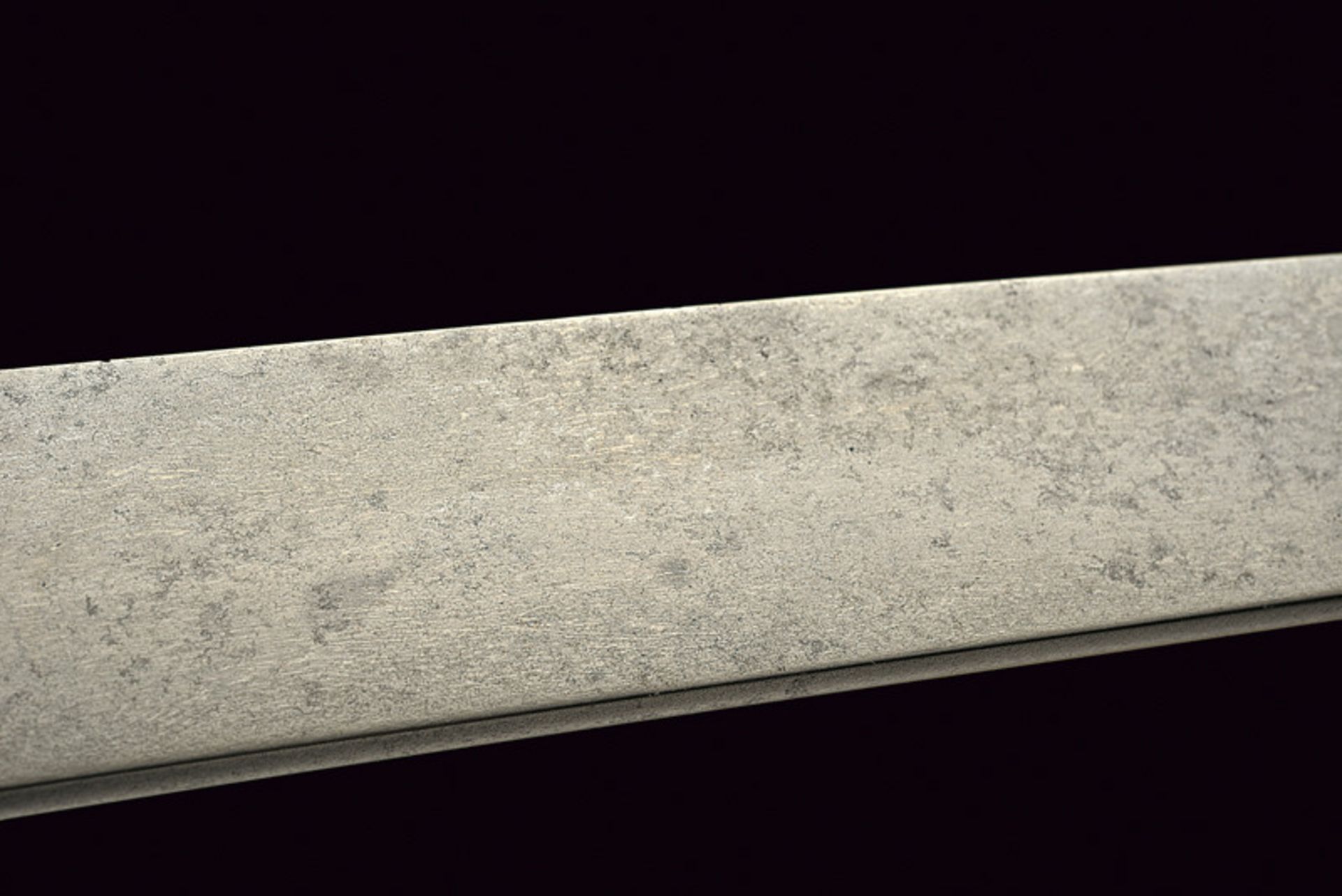 A shamshir dating: circa 1800 provenance: India Curved, flat, single-edged, damask blade, on one - Image 4 of 5