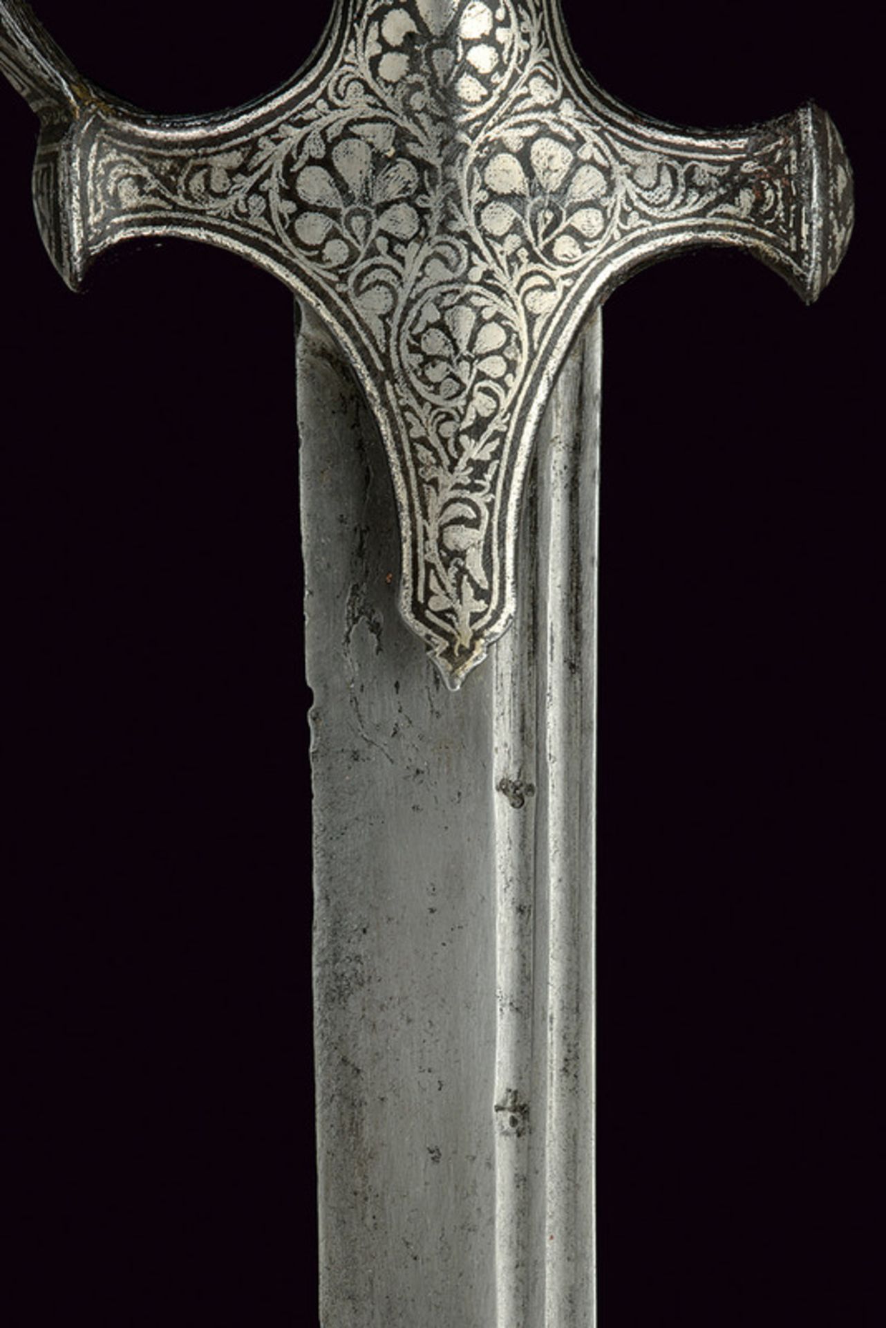 A tulvar dating: mid-19th Century provenance: India Slightly curved, single -and false-edged blade - Image 2 of 4