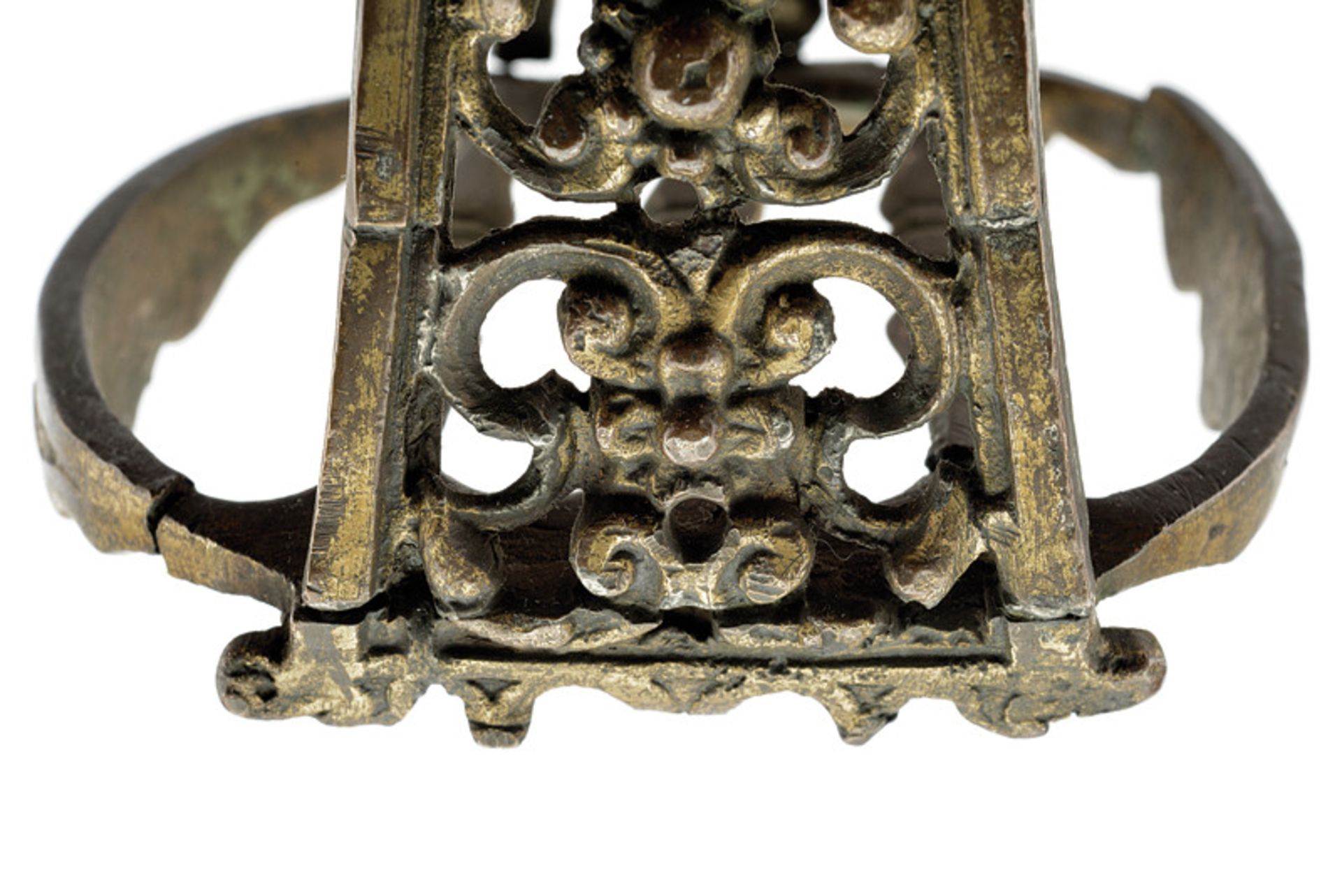 A rare pair of pierced bronze stirrups dating: 18th Century provenance: France Featuring remains - Image 3 of 4