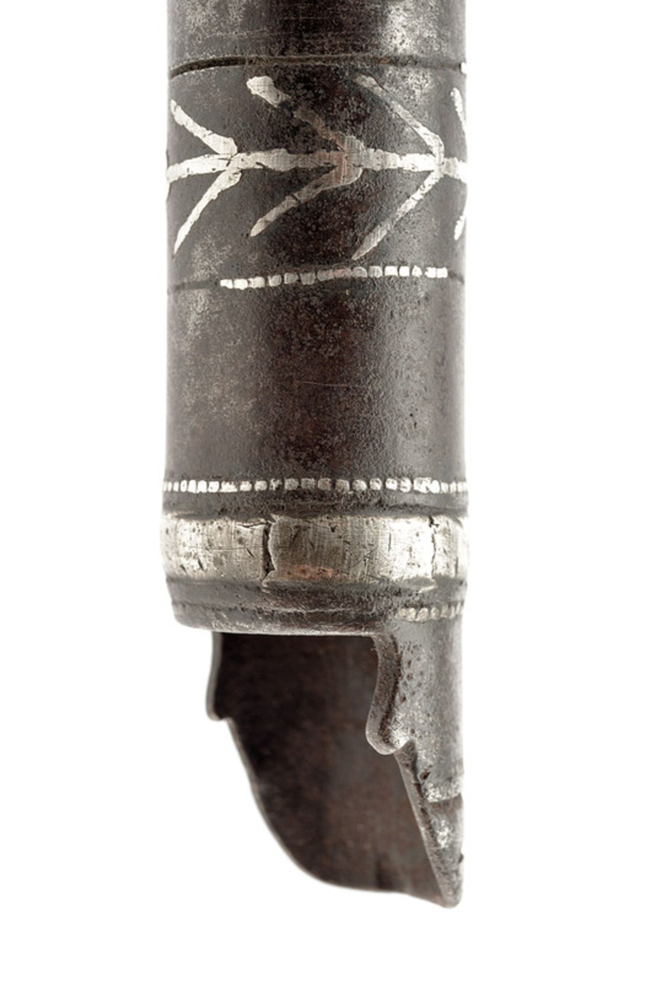 A powder dispenser dating: early 19th Century provenance: Turkey Cylindrical, iron body featuring - Bild 3 aus 4