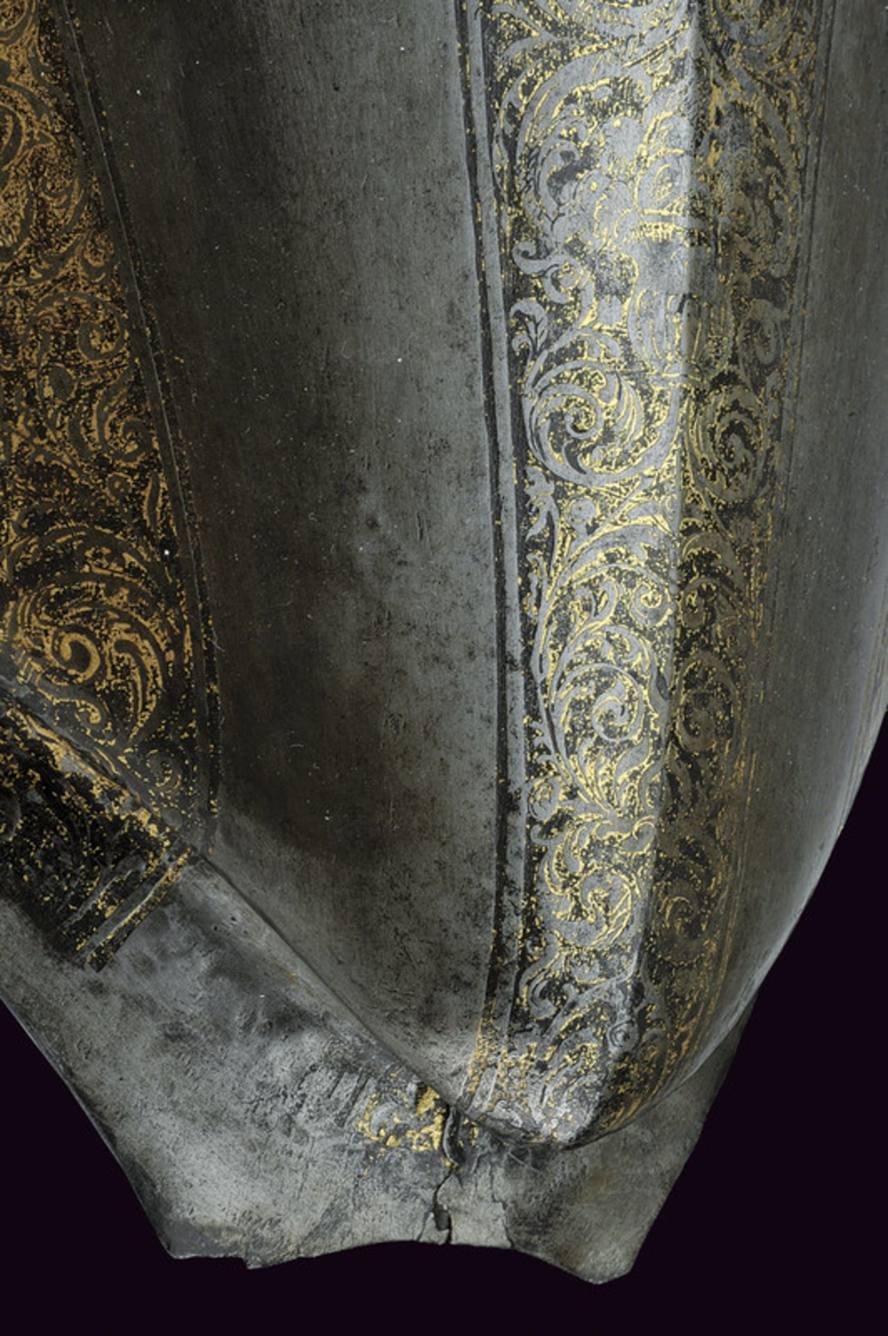 An engraved breast-plate dating: 19th Century provenance: Europe Pointed chest, slightly ribbed at - Image 3 of 3