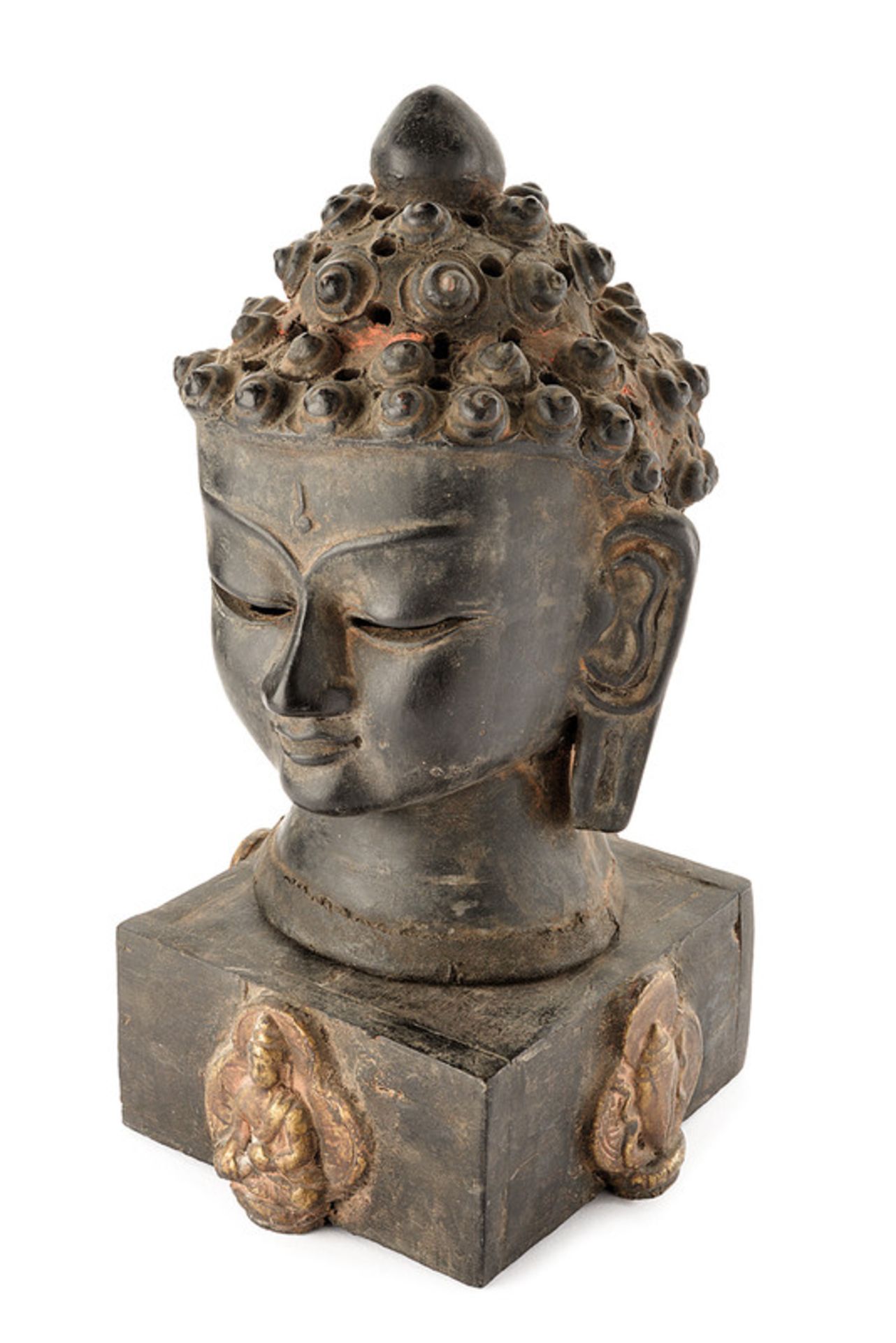 Head of Buddha dating: early 20th Century provenance: Tibet Terracotta, in the round depiction,