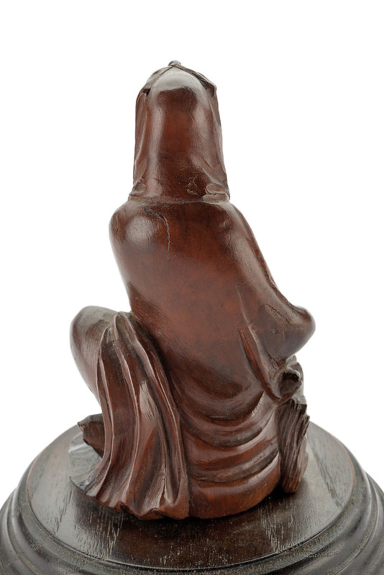 A wooden depiction of Guanyin dating: circa 1900 provenance: China Fine depiction of brown wood. - Image 2 of 3