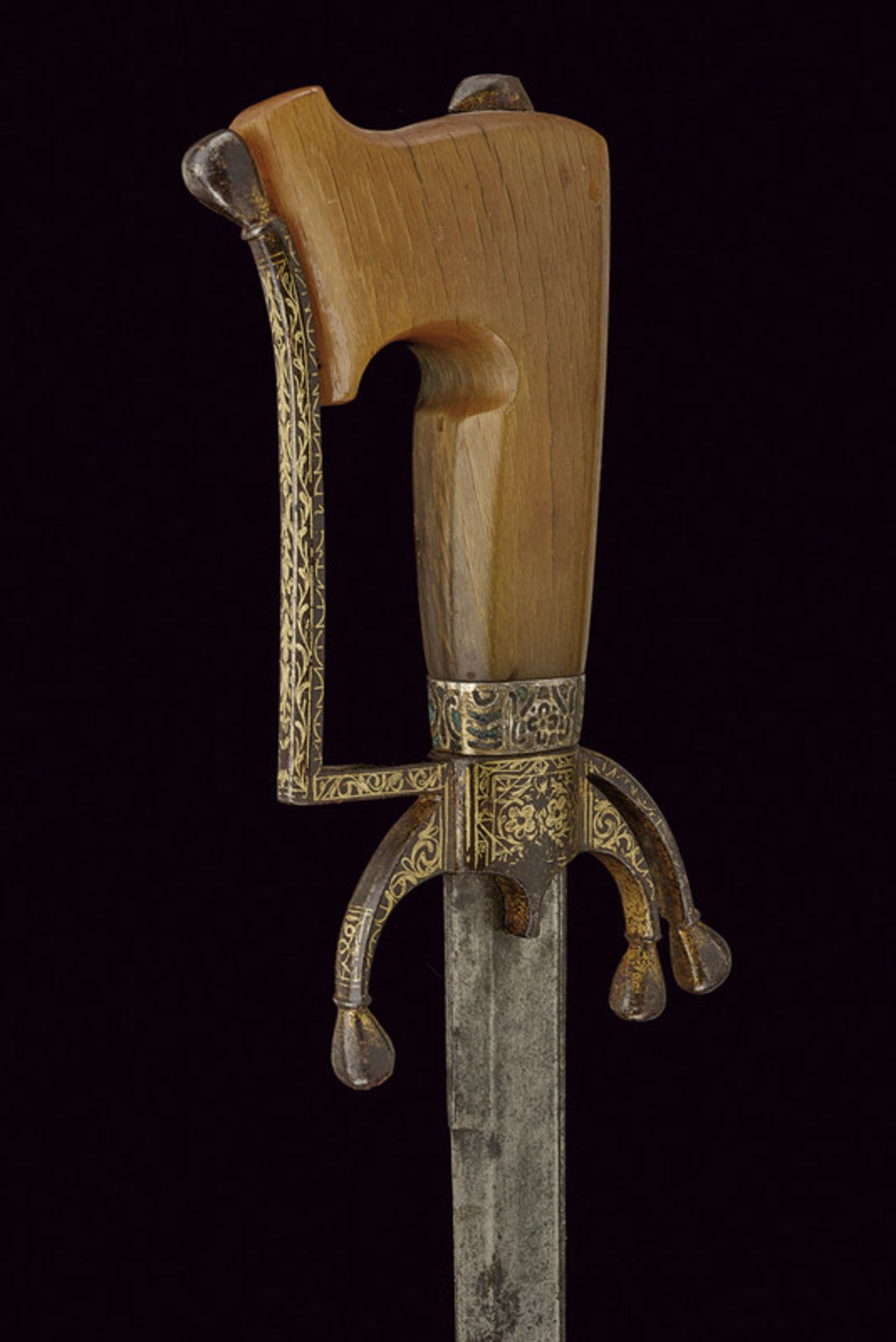 A nimcha dating: 19th Century provenance: Morocco Curved, single -tip and false-edged blade, a - Image 2 of 9