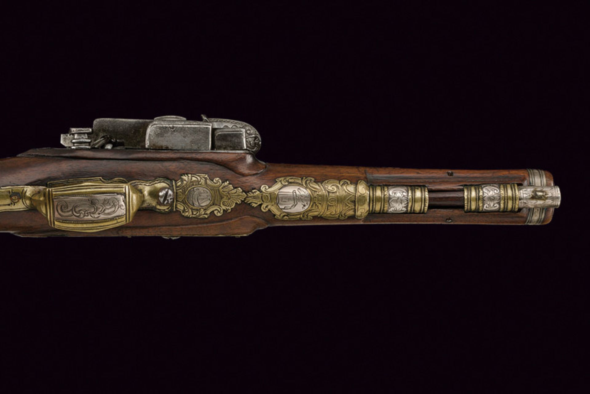 A beautiful miquelet flintlock pistol dating: 18th Century provenance: Southern Italy Smooth, two- - Bild 9 aus 10