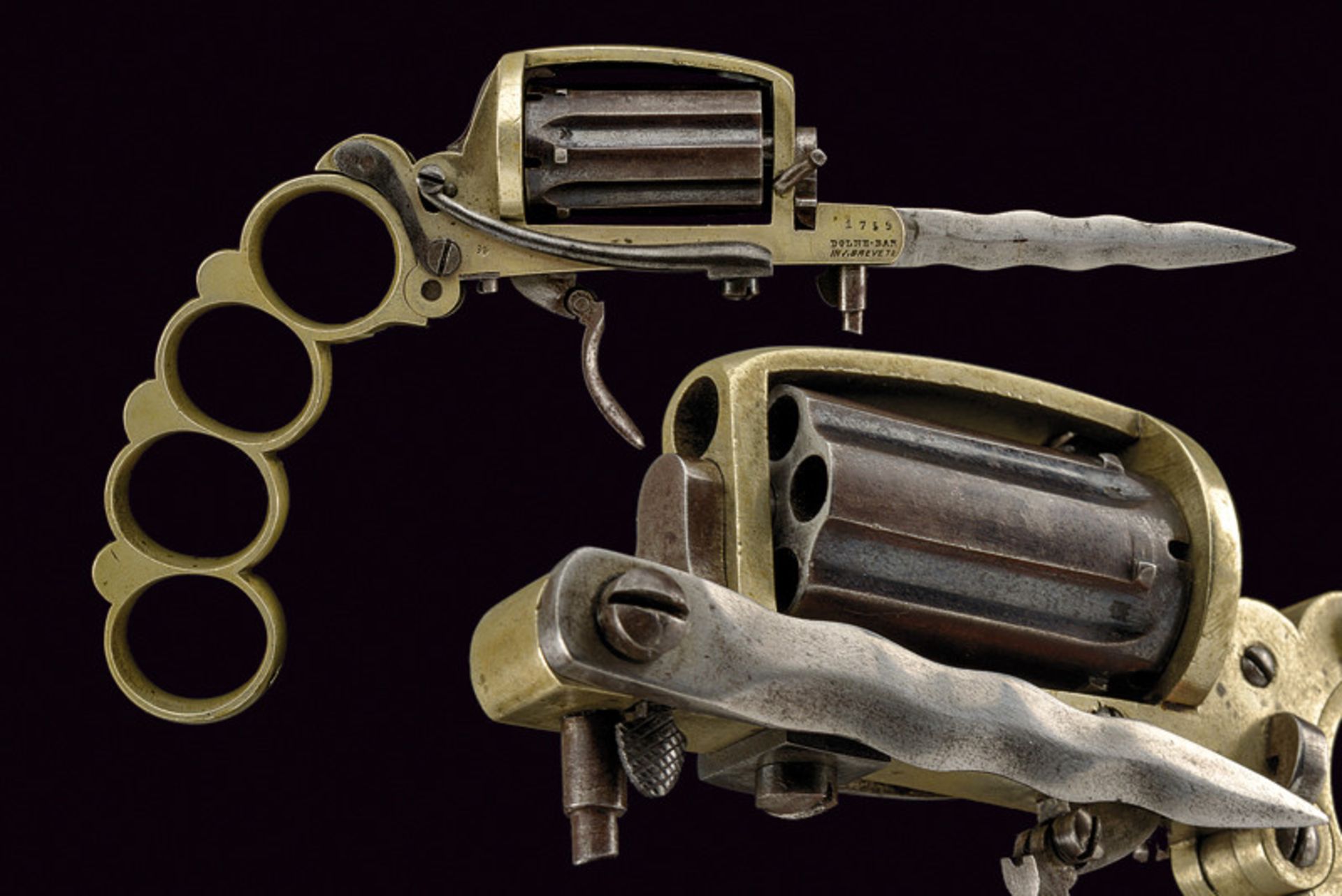 A scarce apache revolver with folding blade, by Dolne-Bar dating: third quarter of the 19th