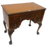 Edwardian walnut kneehole desk, fitted w