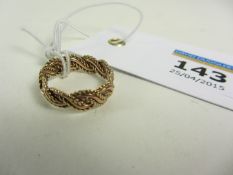 Rose and yellow gold rope twist ring hallmarked 9ct