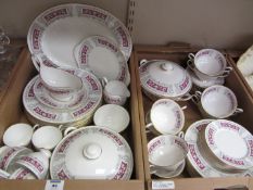 Shelley 'Blenheim' dinner service in two boxes
