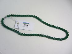 Apple green jade bead necklace