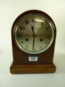 Early 20th century mahogany mantle clock with chequered inlay H27cm