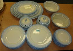1930s Shelley dinner service - 10 place settings