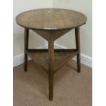 19th century oak cricket table with circular top, D67cm,
