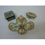 19th century Samson armorial design ring box, a 19th century oriental style ring box and a 19th/20th