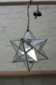 Glass star shaped light fitting H43cm (excluding length of chain)
