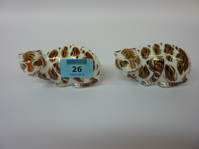 Two Royal Crown Derby New Year Tigers (MMXII and MMIX) (one boxed) Condition Report Excellent - Image 2 of 2