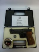 UMAREX Pietro Beretta Mod.92 fs - cal 177/4,5mm co2 pistol complete with 2/8 shot mags, tin